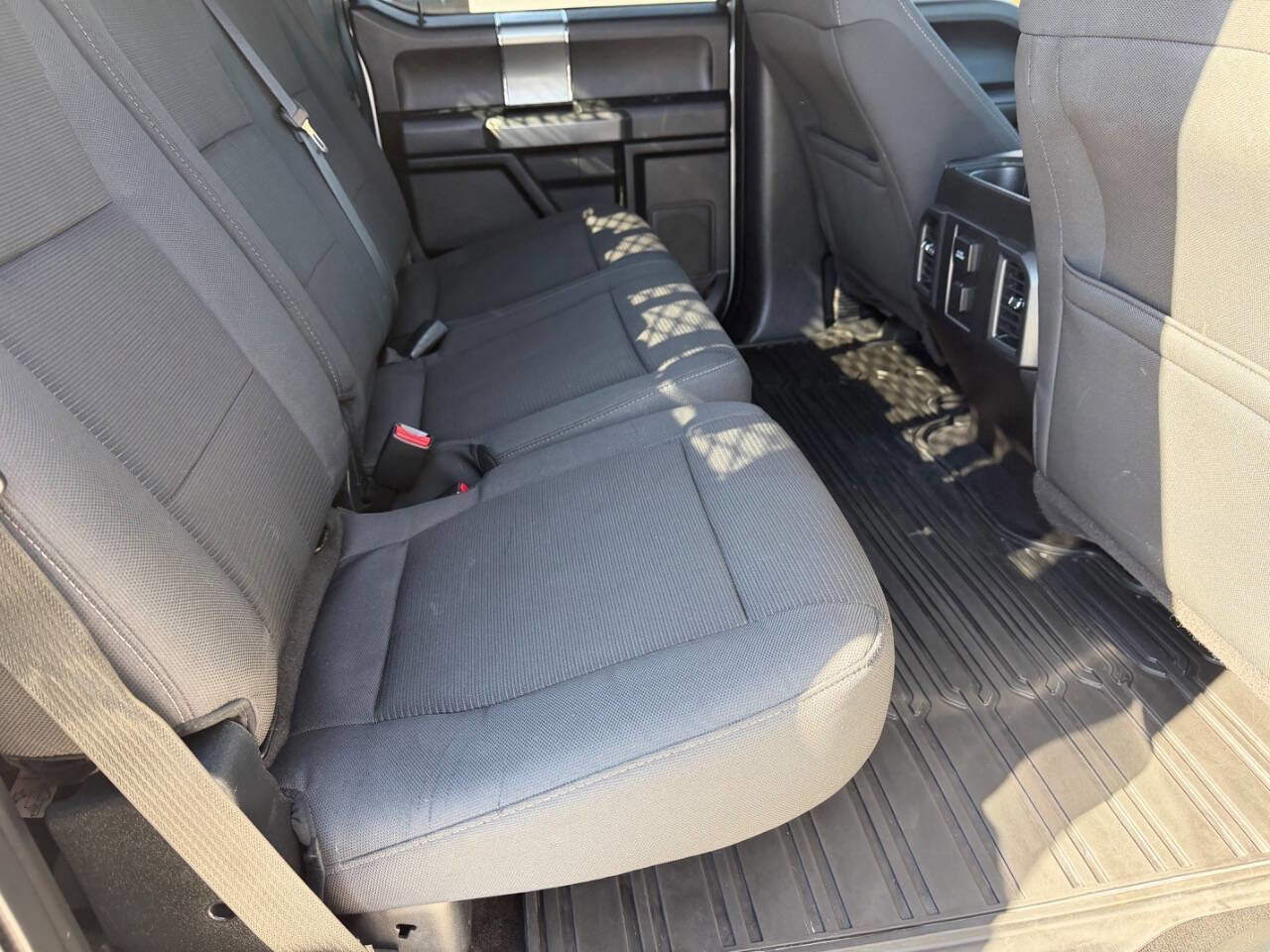 Used 2016 Ford F150 XLT w/ Equipment Group 302A Luxury image 20