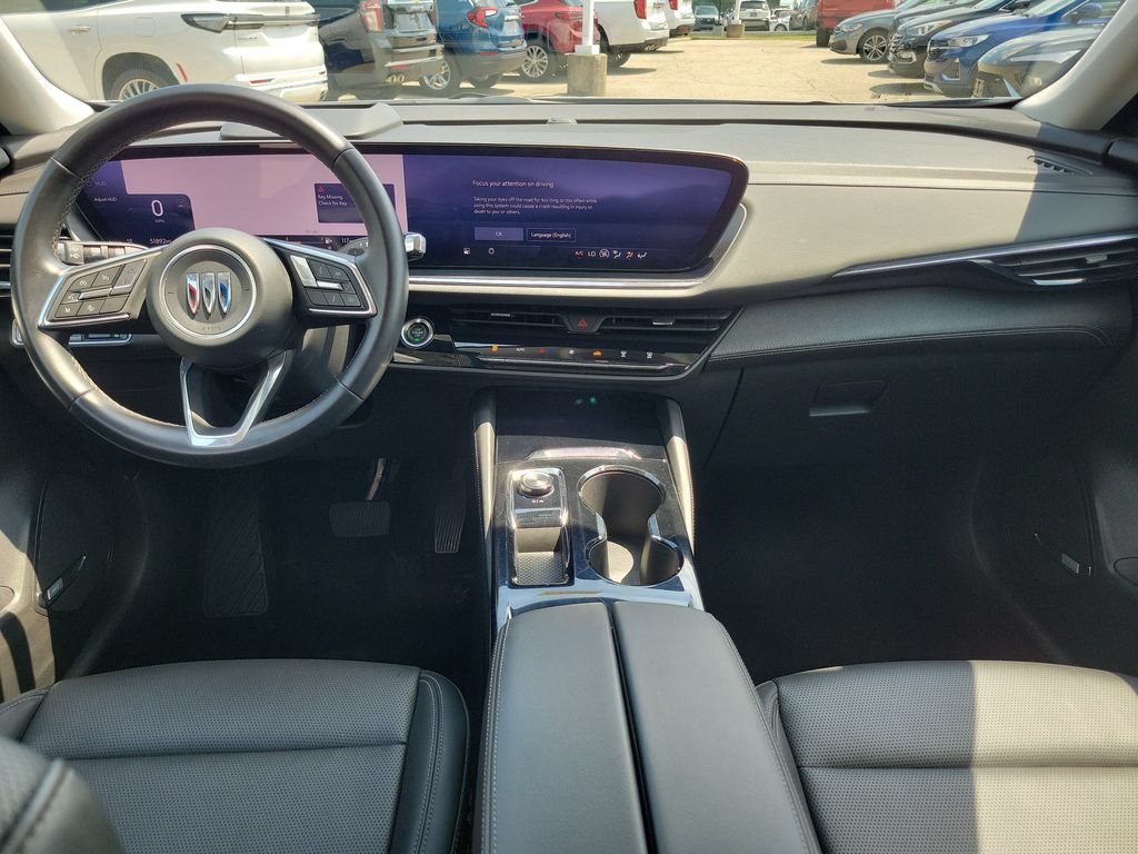 Used 2024 Buick Envision Preferred AWD/4WD image 9
