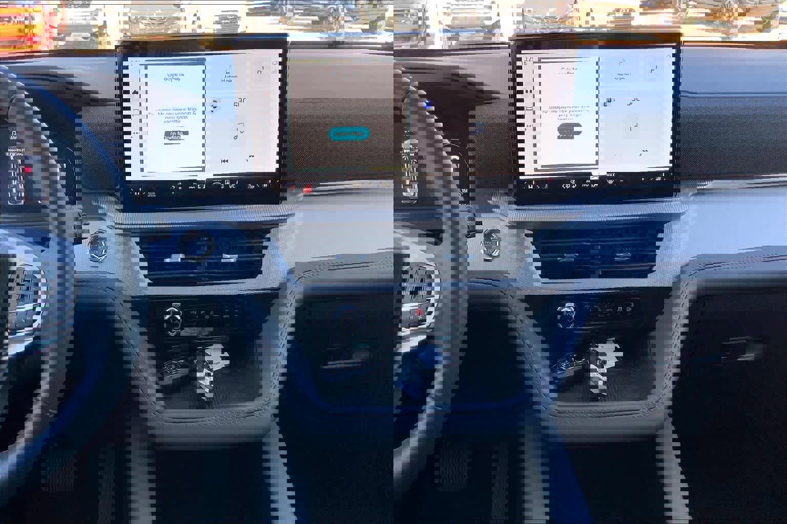 Certified 2025 Ford Explorer Active image 6