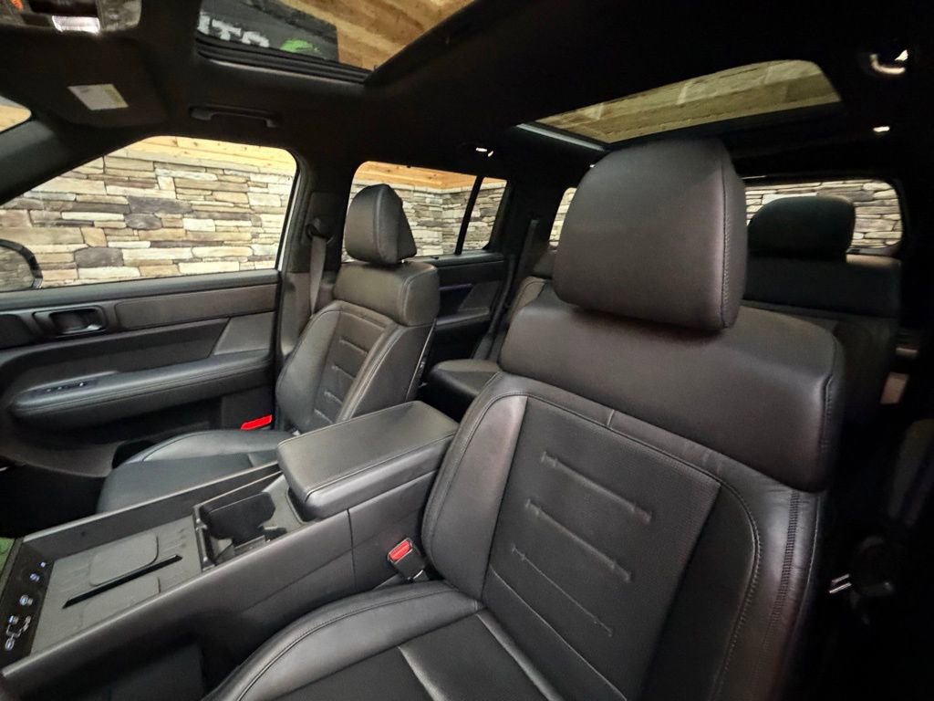 Used 2024 Hyundai Santa Fe Calligraphy image 12