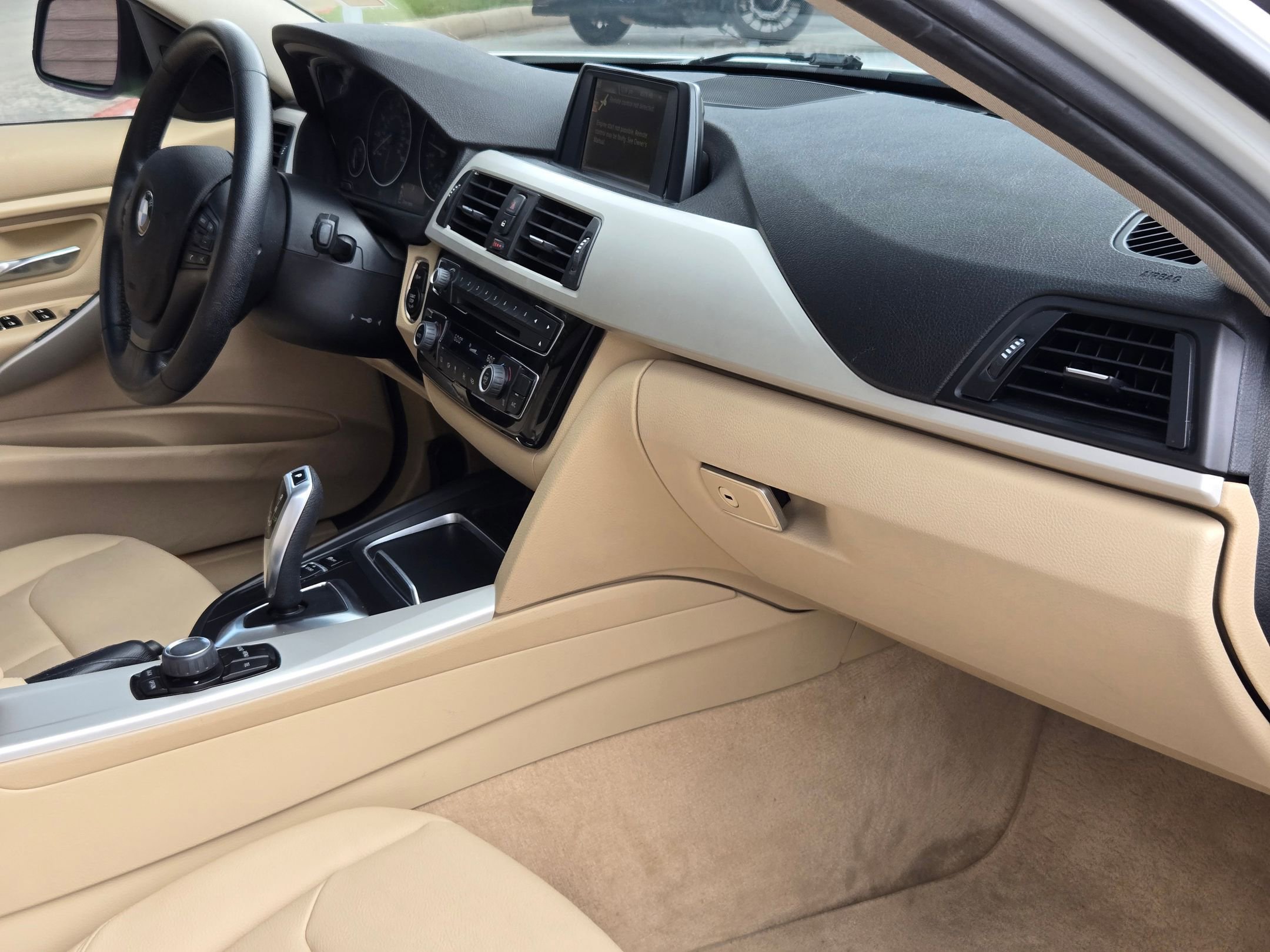 Used 2016 BMW 320i Sedan RWD image 29