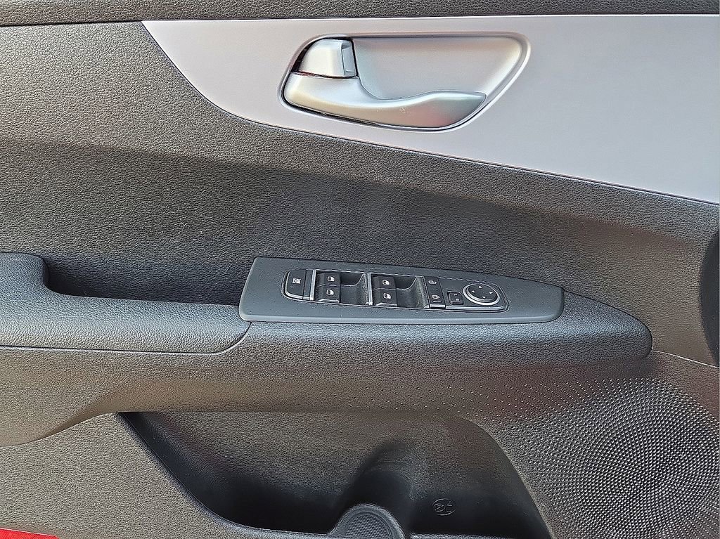 Used 2024 Kia Forte LXS image 20