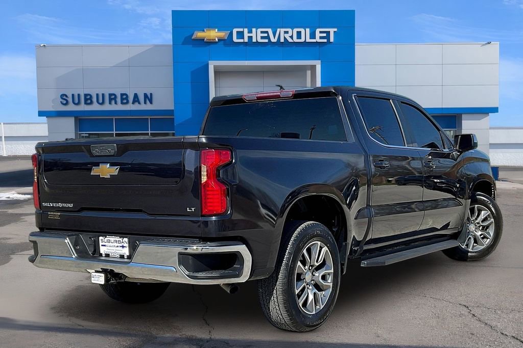 Used 2022 Chevrolet Silverado 1500 LT image 2