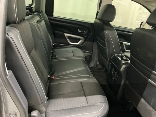 Used 2018 Nissan Titan PRO-4X image 17