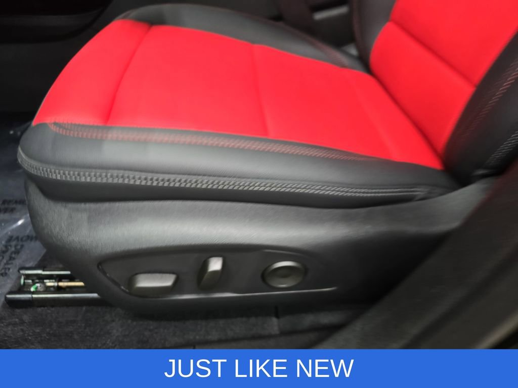 Used 2024 Chevrolet Equinox EV RS w/ Active Safety Package 3 image 28