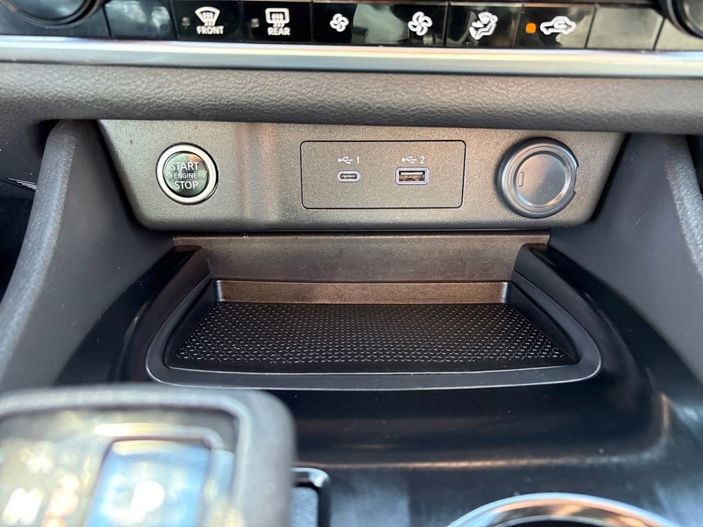 Used 2021 Nissan Rogue SV AWD/4WD image 21