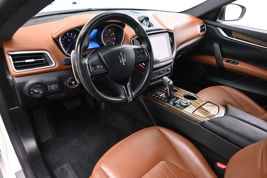 Used 2019 Maserati Ghibli S Q4 AWD/4WD image 14