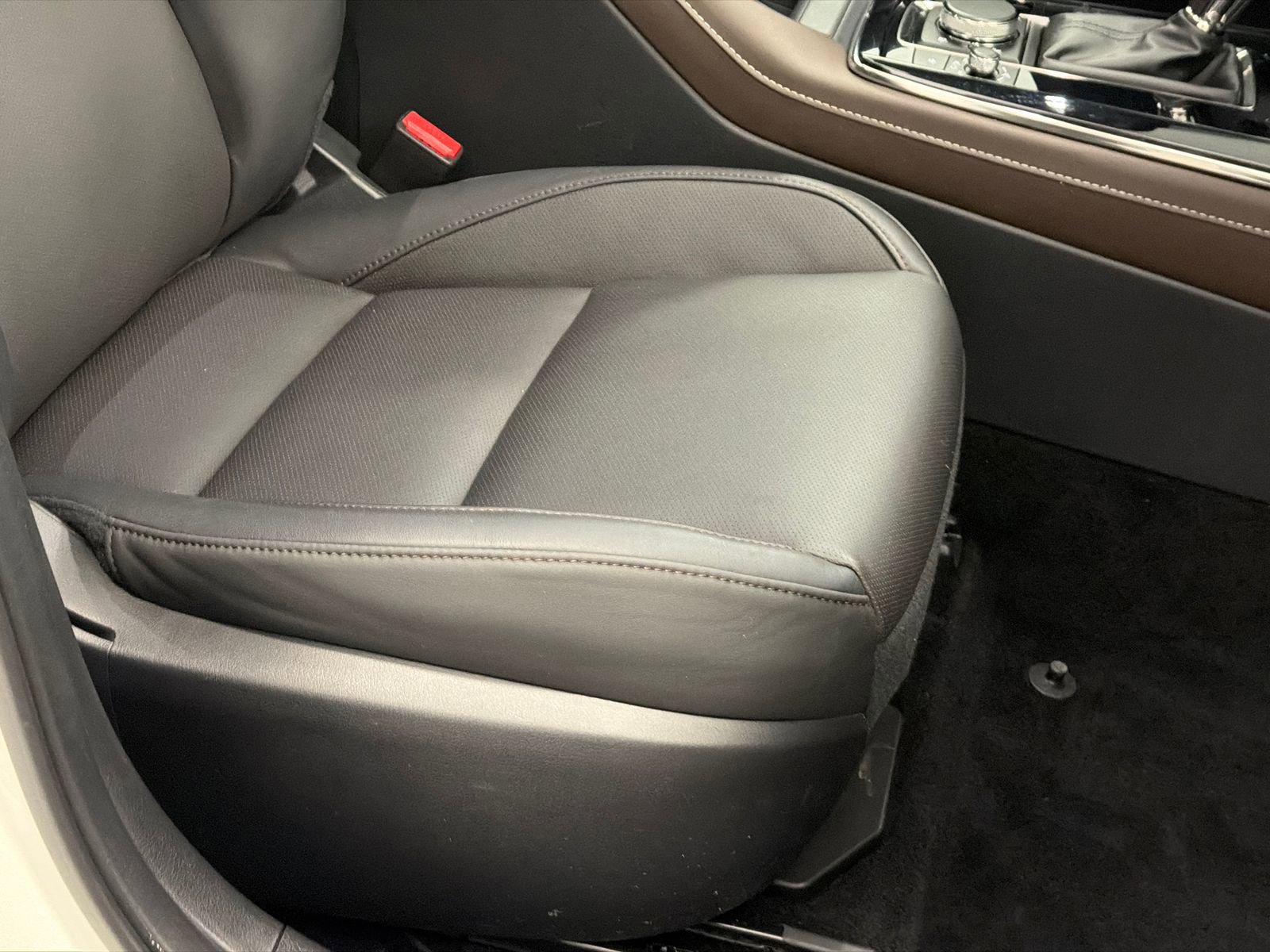 Certified 2025 MAZDA CX-30 AWD 2.5 S w/ Premium Package image 12