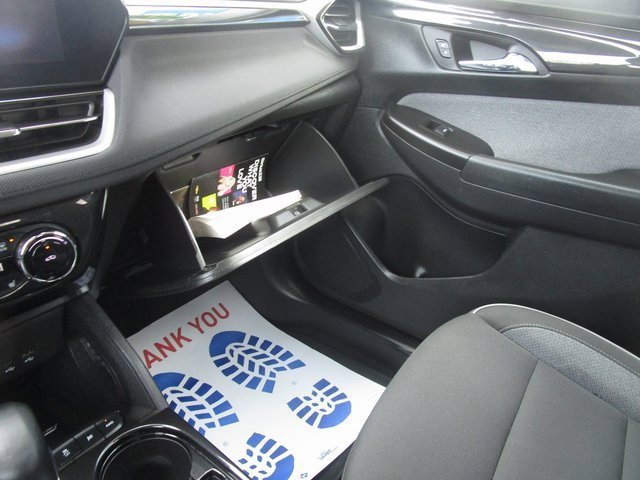 Certified 2024 Chevrolet TrailBlazer LT w/ Convenience Package image 14