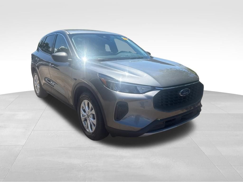 Used 2024 Ford Escape Active FWD image 10
