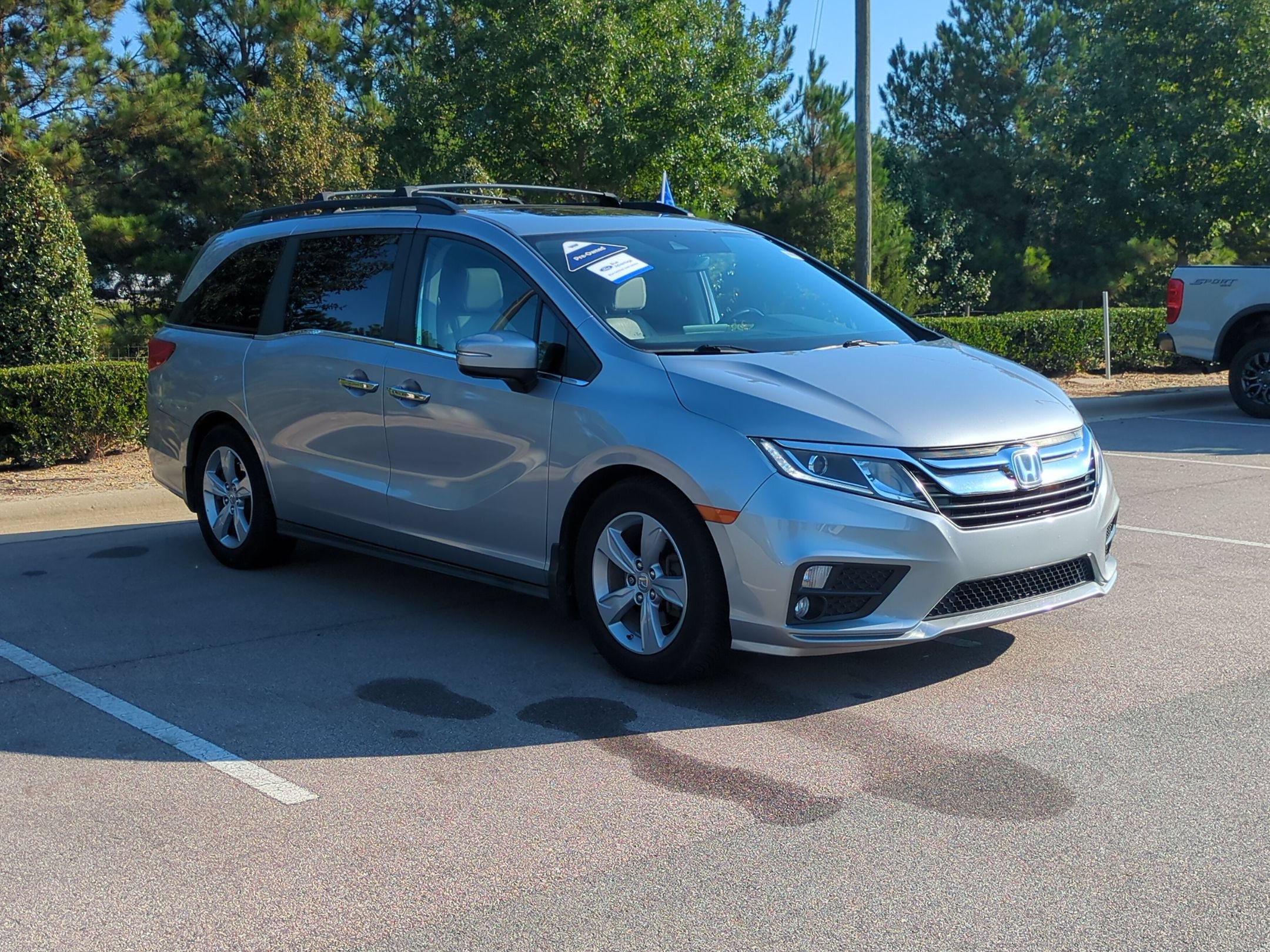 Used 2020 Honda Odyssey EX-L image 2