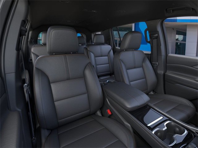 New 2026 Chevrolet Traverse High Country image 17