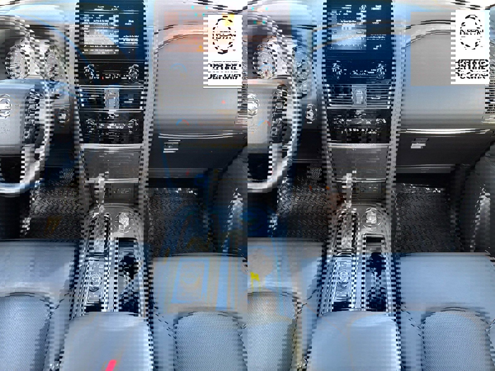 Certified 2024 Nissan Armada SL w/ Midnight Edition Package image 17