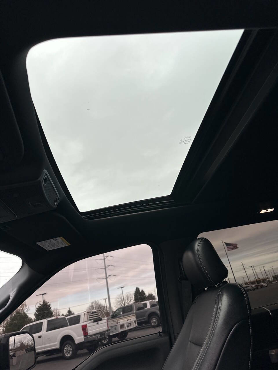 Used 2018 Ford F150 Lariat w/ Equipment Group 502A Luxury image 12