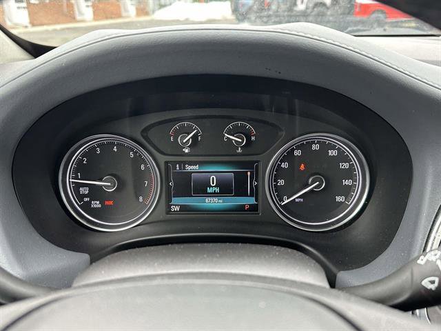 Used 2019 Buick Enclave Essence image 16