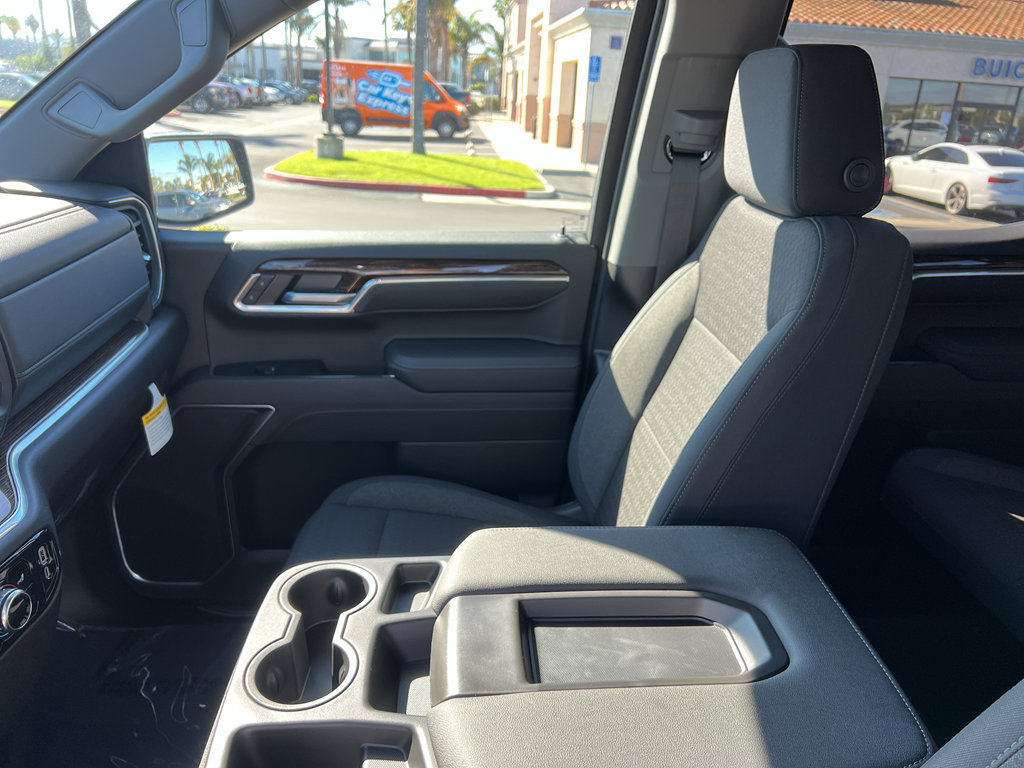 New 2026 GMC Sierra 1500 SLE w/ Preferred Package image 15