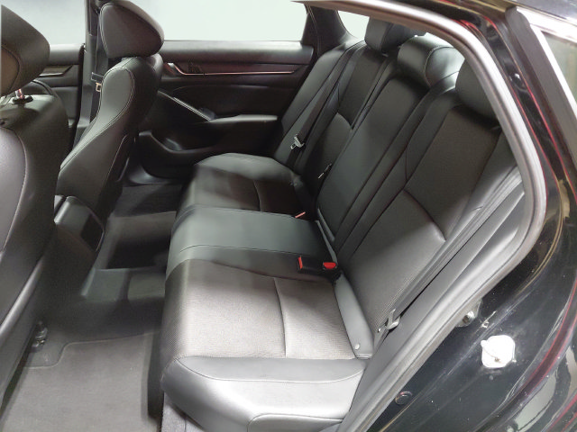 Used 2020 Honda Accord Sport image 17