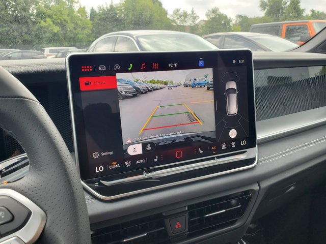 New 2026 Volkswagen Tiguan SE R-Line FWD image 26