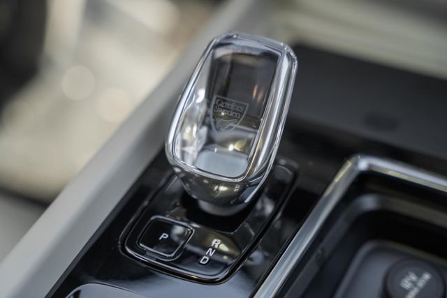 New 2026 Volvo XC60 T8 Ultra w/ Protection Package Premier image 24