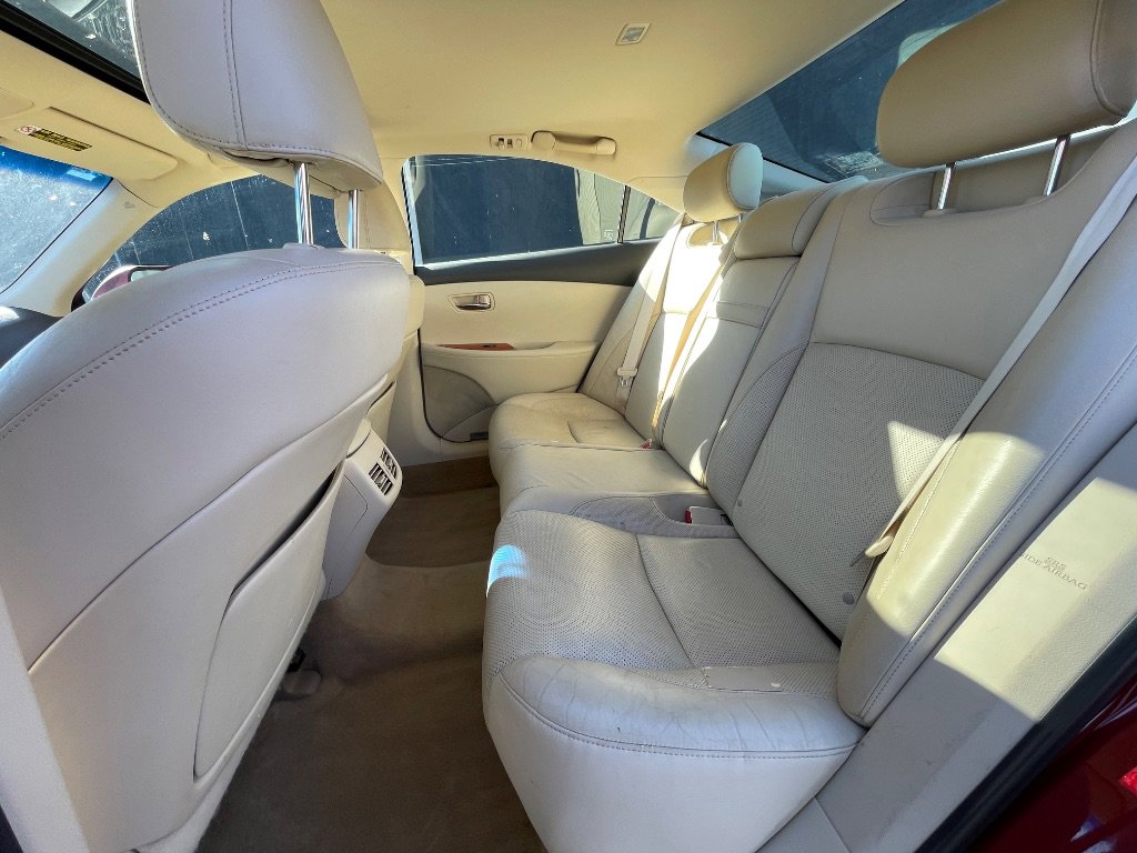 Used 2010 Lexus ES 350 image 30