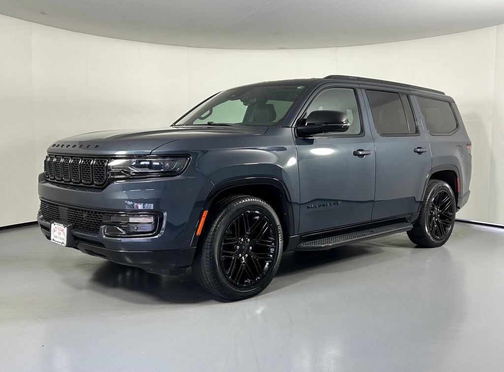 Used 2023 Jeep Wagoneer Series II AWD/4WD image 3