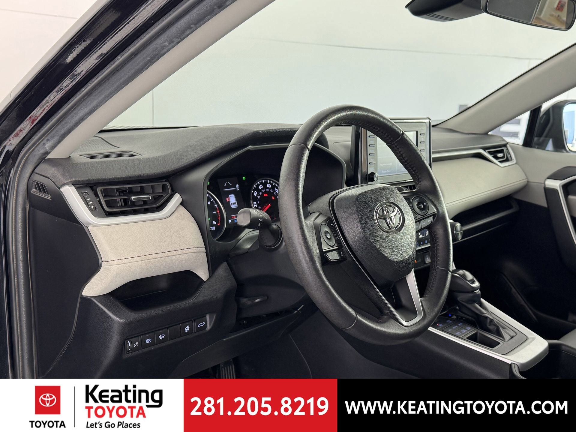 Certified 2022 Toyota RAV4 XLE Premium image 15