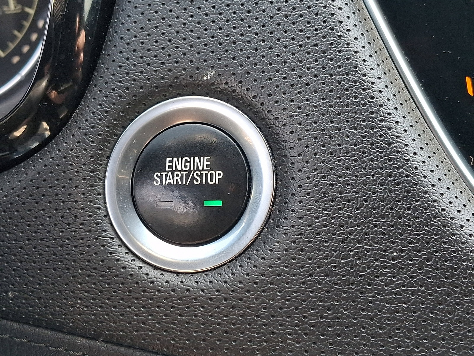 Certified 2020 Cadillac XT5 Premium Luxury image 27