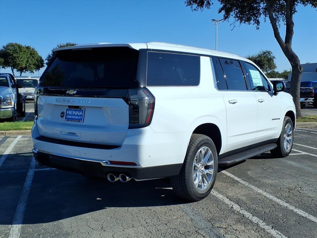 New 2026 Chevrolet Suburban Premier image 4