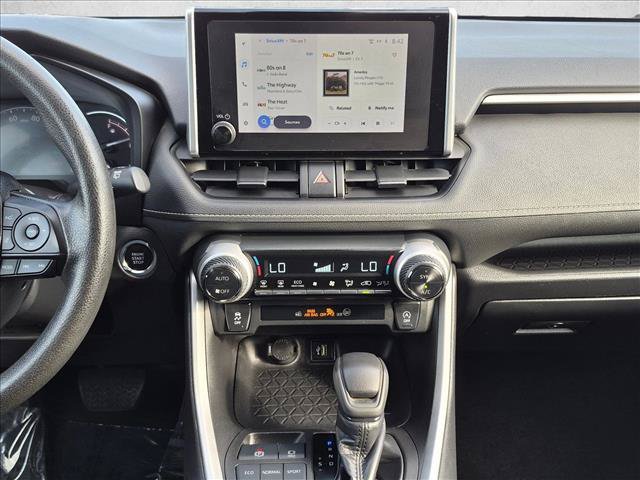 Used 2024 Toyota RAV4 XLE FWD image 14