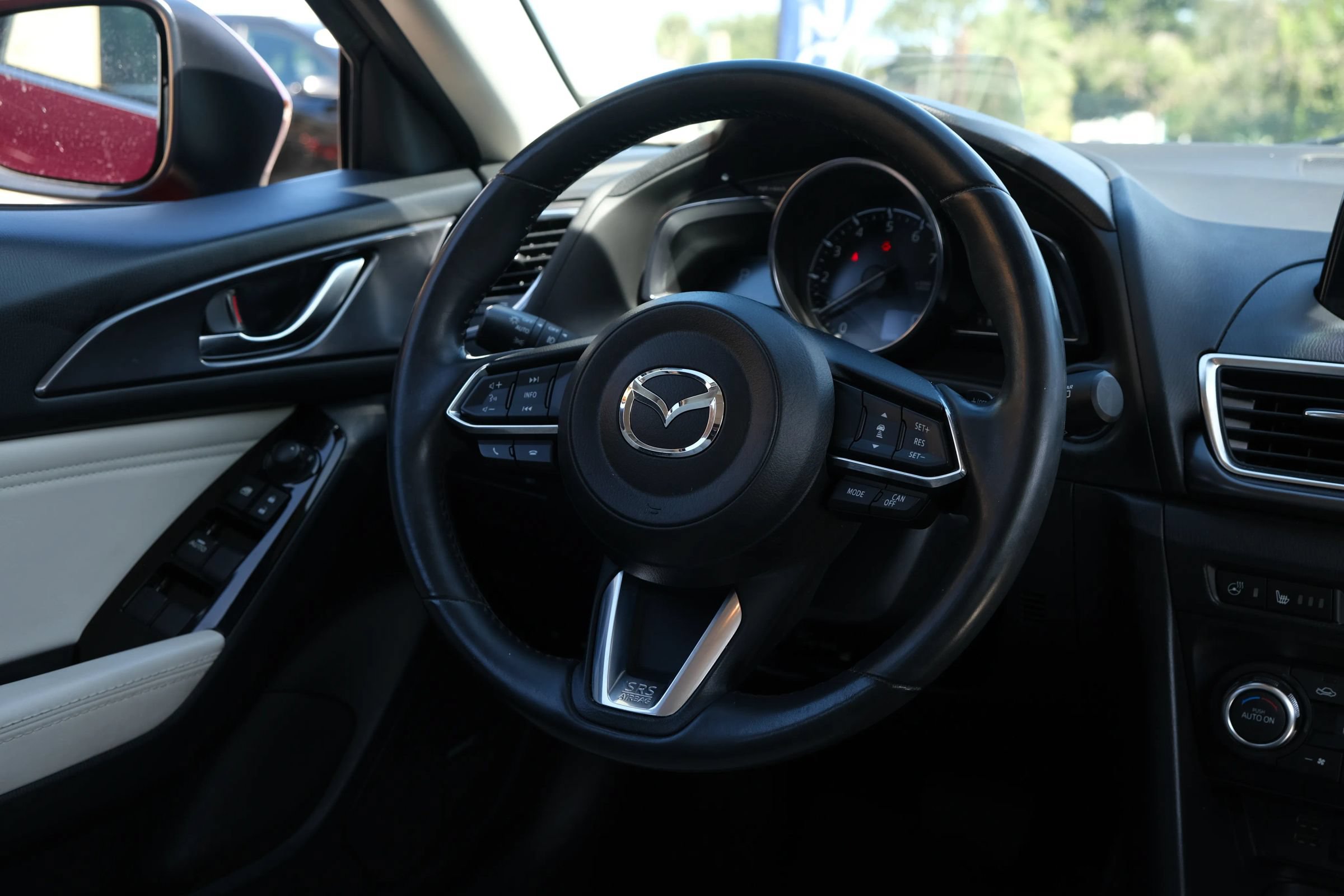 Used 2017 MAZDA MAZDA3 Grand Touring w/ Premium Equipment Package FWD image 21