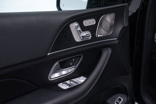 Used 2025 Mercedes-Benz GLS 450 4MATIC image 23