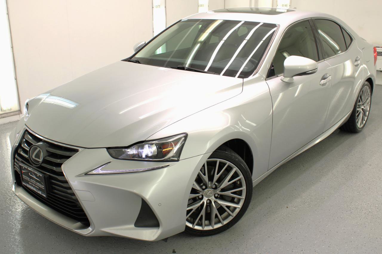 Used 2017 Lexus IS 200t w/ Navigation System Package RWD image 28