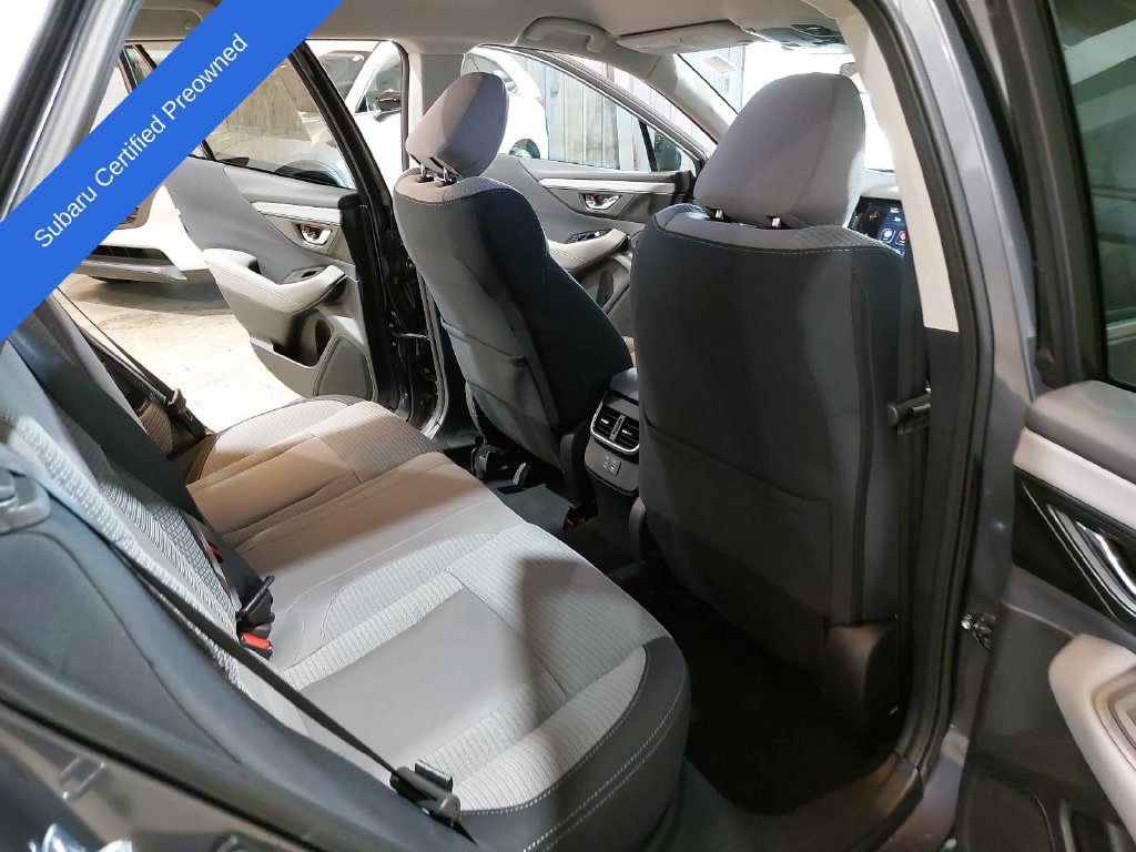 Used 2025 Subaru Outback Premium AWD/4WD image 11