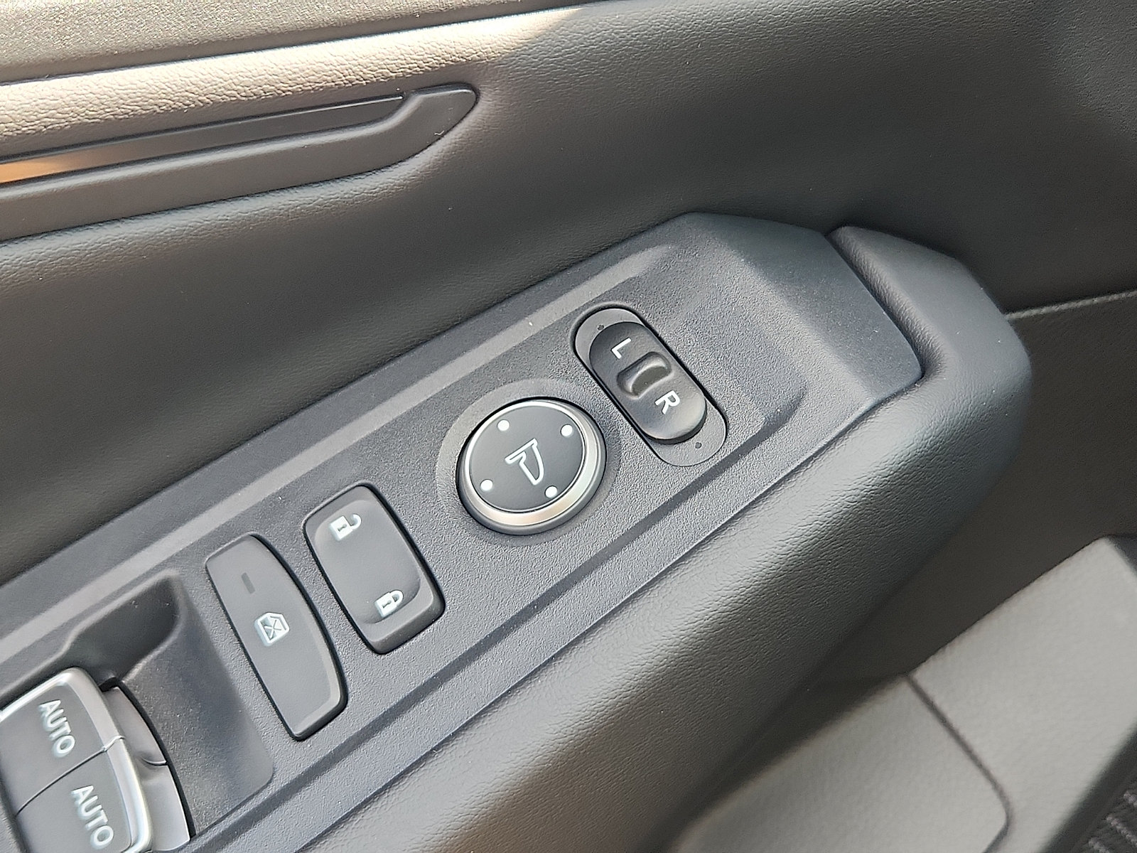 New 2026 Honda Accord SE image 15