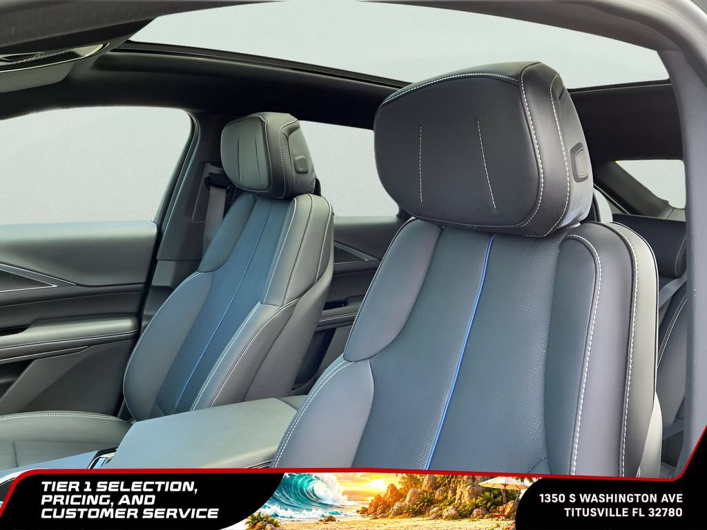 Used 2025 Cadillac Lyriq Luxury RWD image 21