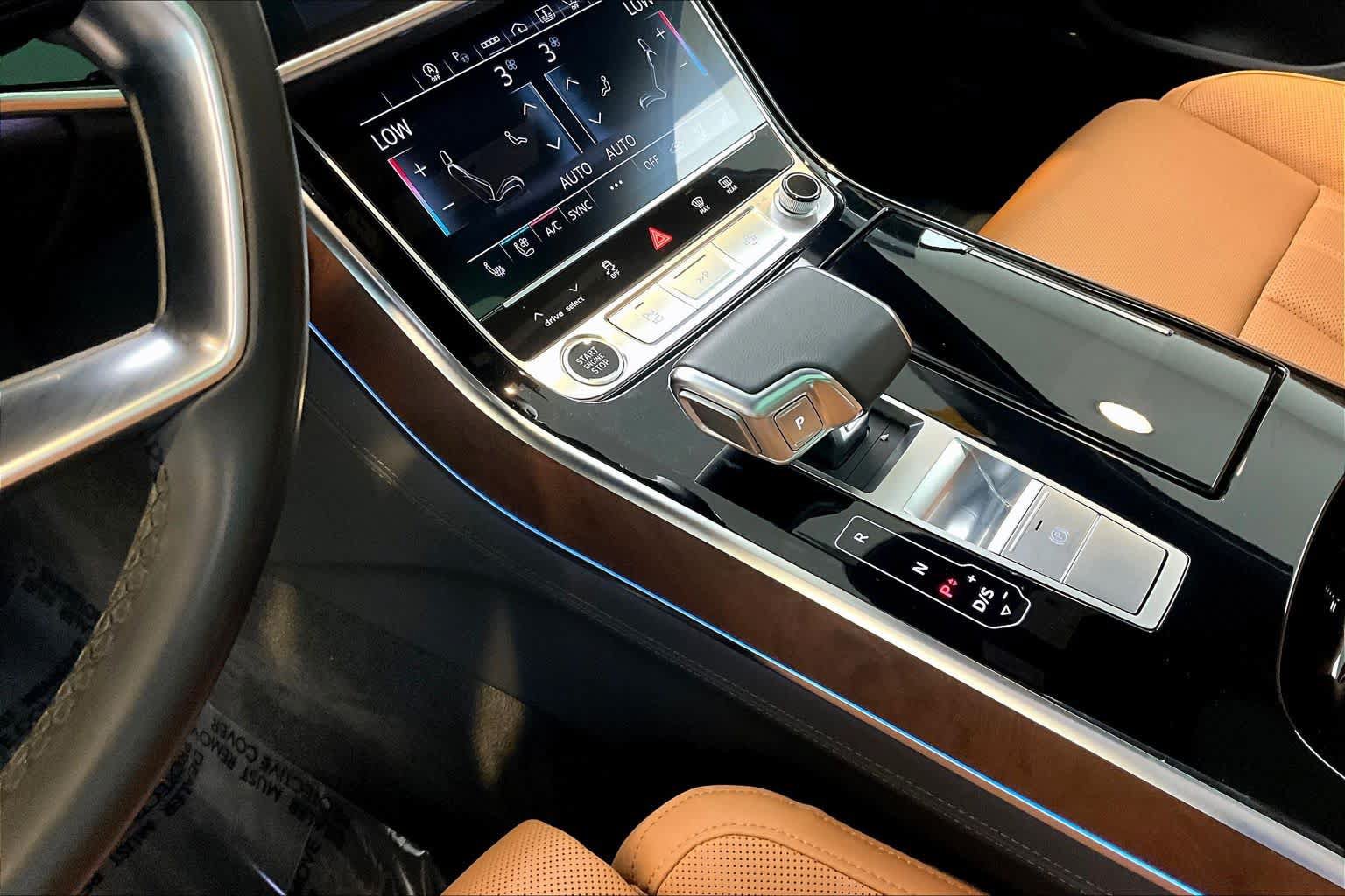 Used 2023 Audi A8 L 3.0T w/ Comfort Plus Package AWD/4WD image 17