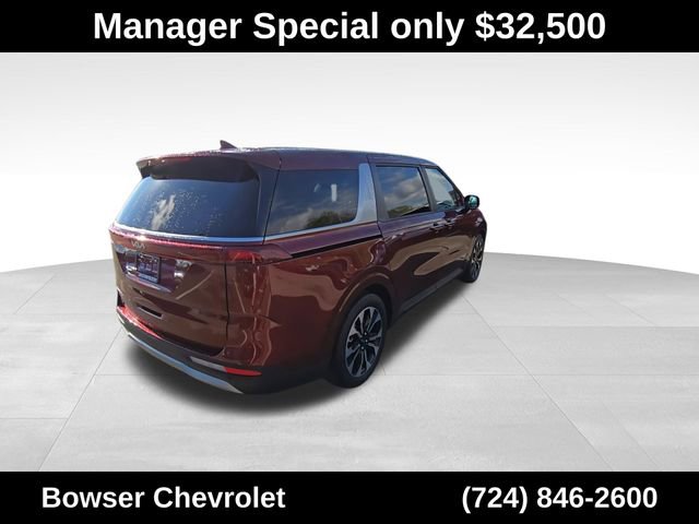 Used 2024 Kia Carnival EX image 8