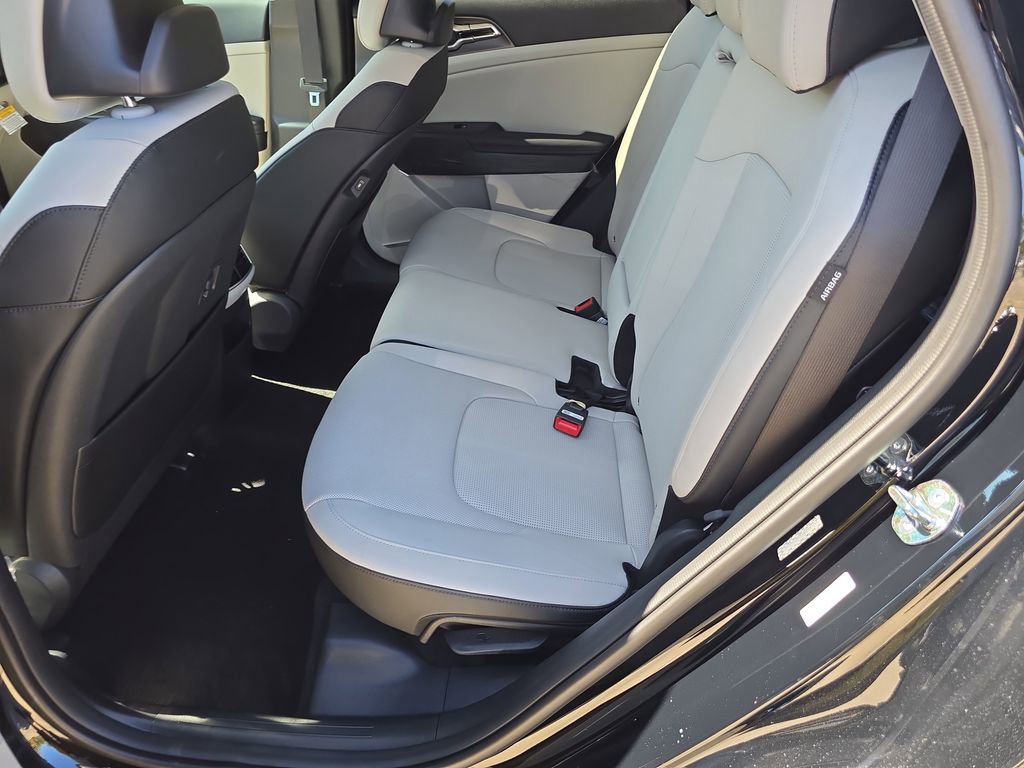 New 2026 Kia Sportage EX image 17