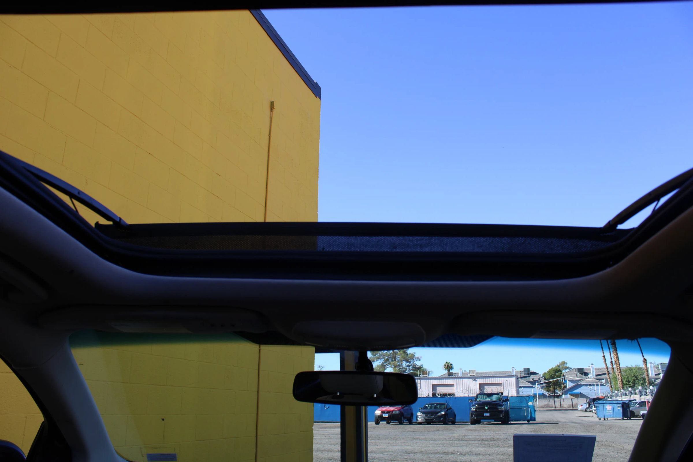 Used 2018 Ford Edge Titanium w/ Equipment Group 301A FWD image 16