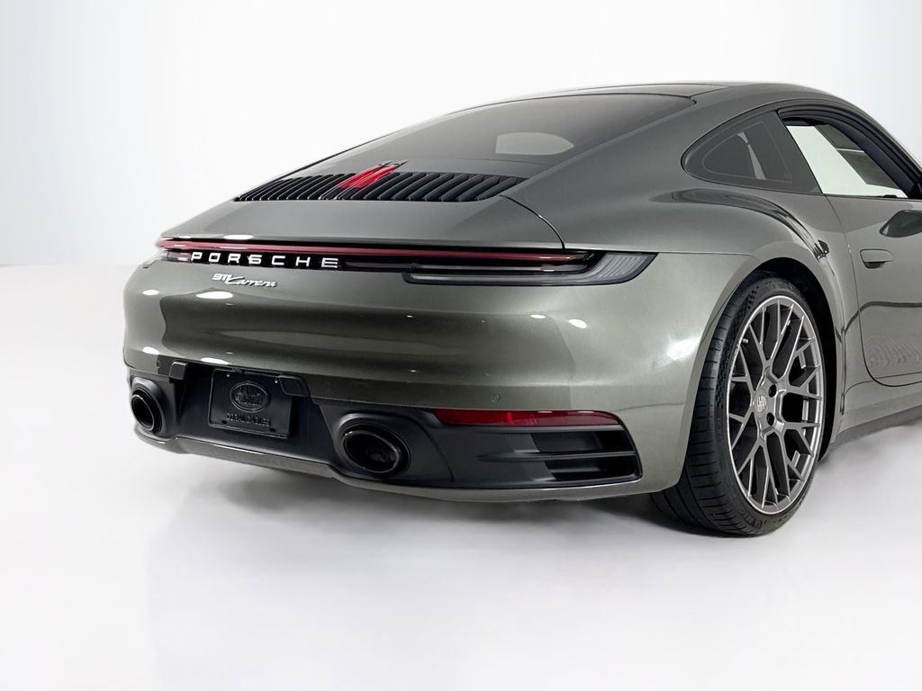 Used 2022 Porsche 911 Carrera RWD image 33