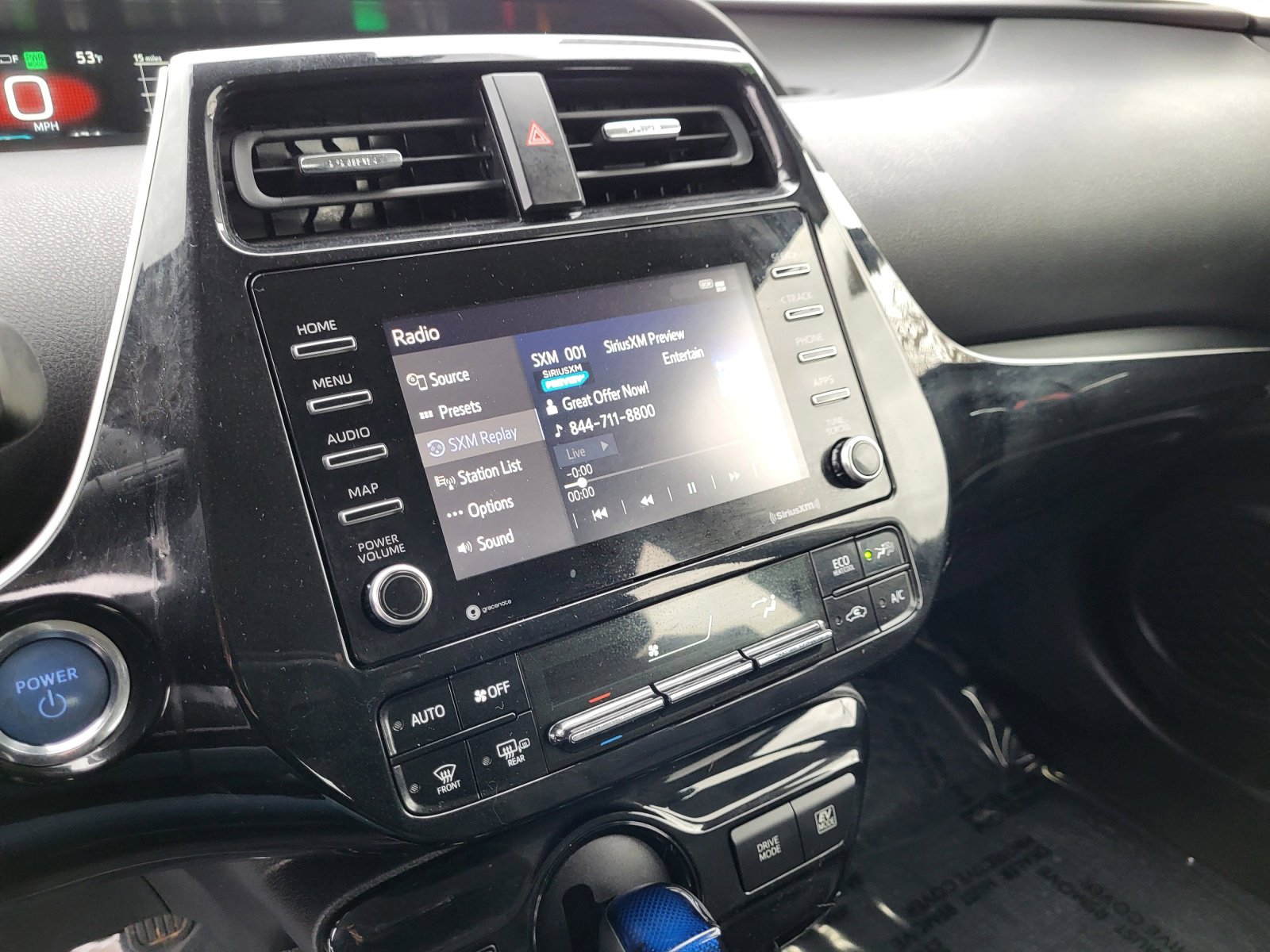 Used 2021 Toyota Prius XLE w/ Carpet Mat Package (TMS) image 10