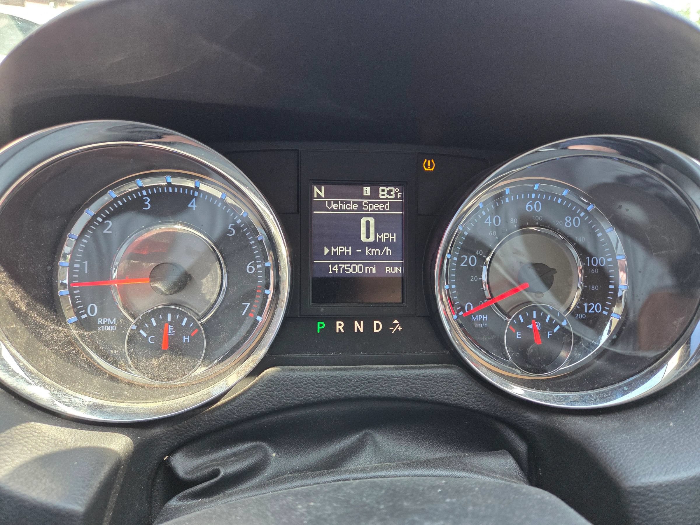 Used 2014 Chrysler Town & Country Touring-L FWD image 15