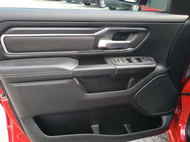 Used 2025 RAM 1500 Big Horn AWD/4WD image 10