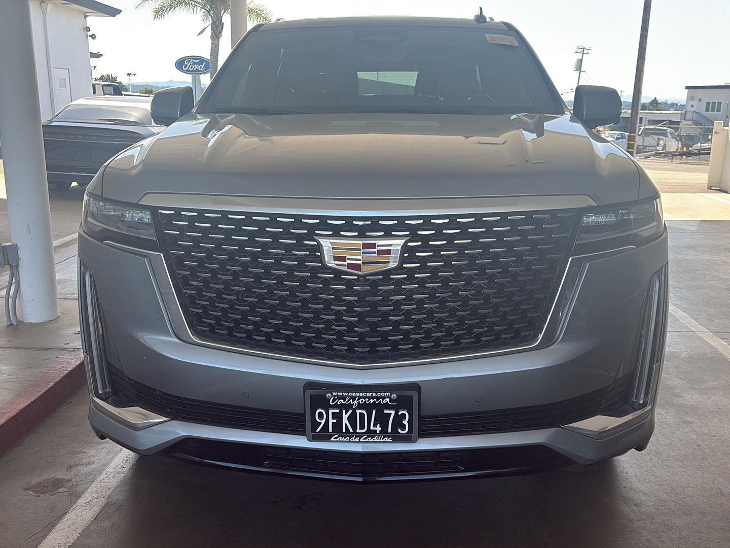 Used 2023 Cadillac Escalade Premium Luxury AWD/4WD image 7