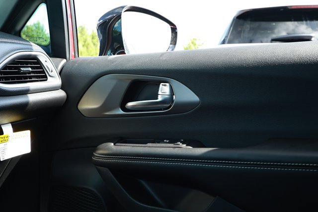 New 2027 Chrysler Pacifica Select FWD image 26