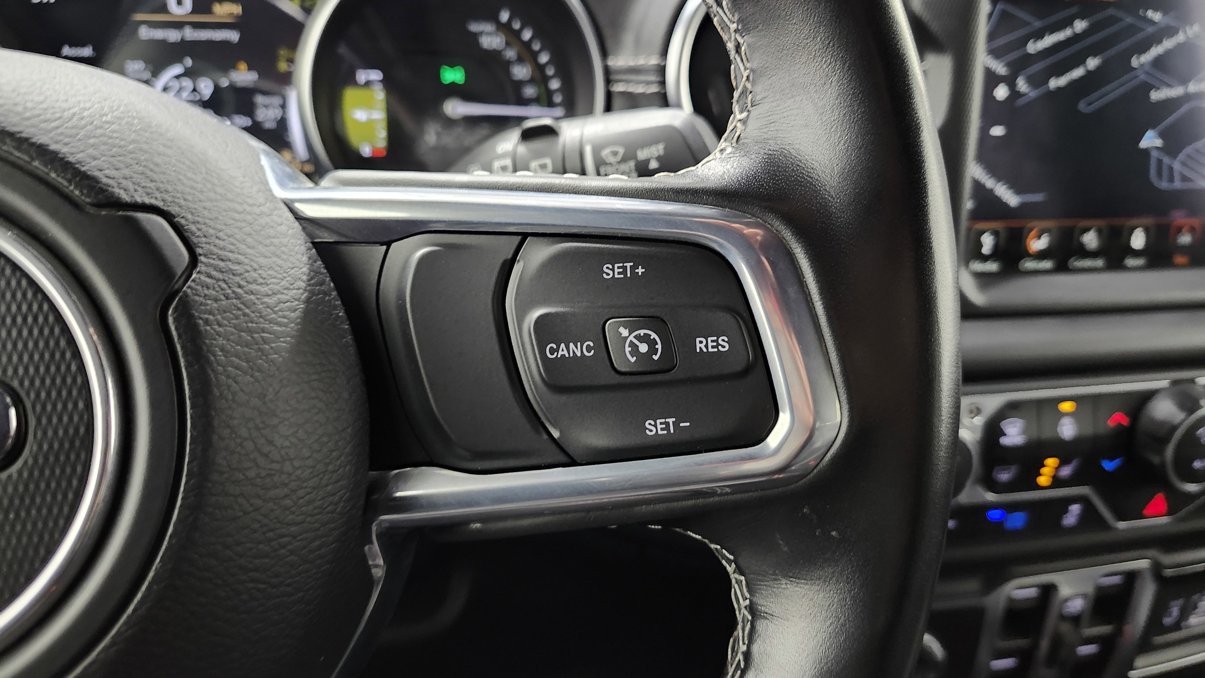 Used 2022 Jeep Wrangler Unlimited Sahara w/ Cold Weather Group image 32