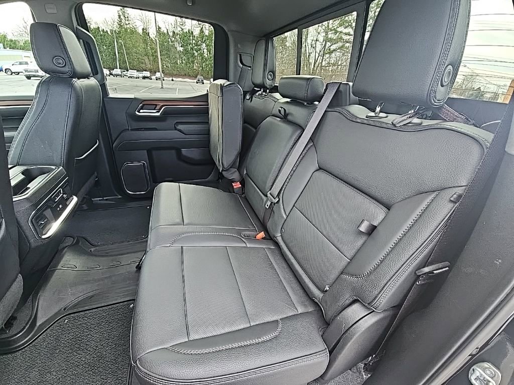 Used 2023 GMC Sierra 1500 Denali w/ Denali Reserve Package image 14