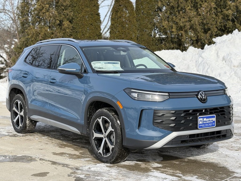 New 2026 Volkswagen Tiguan SE