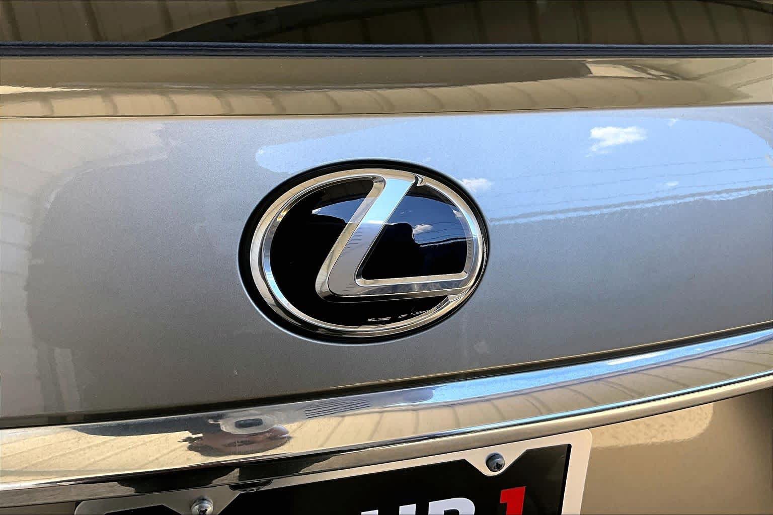 Used 2020 Lexus RX 350 FWD w/ Premium Package image 31