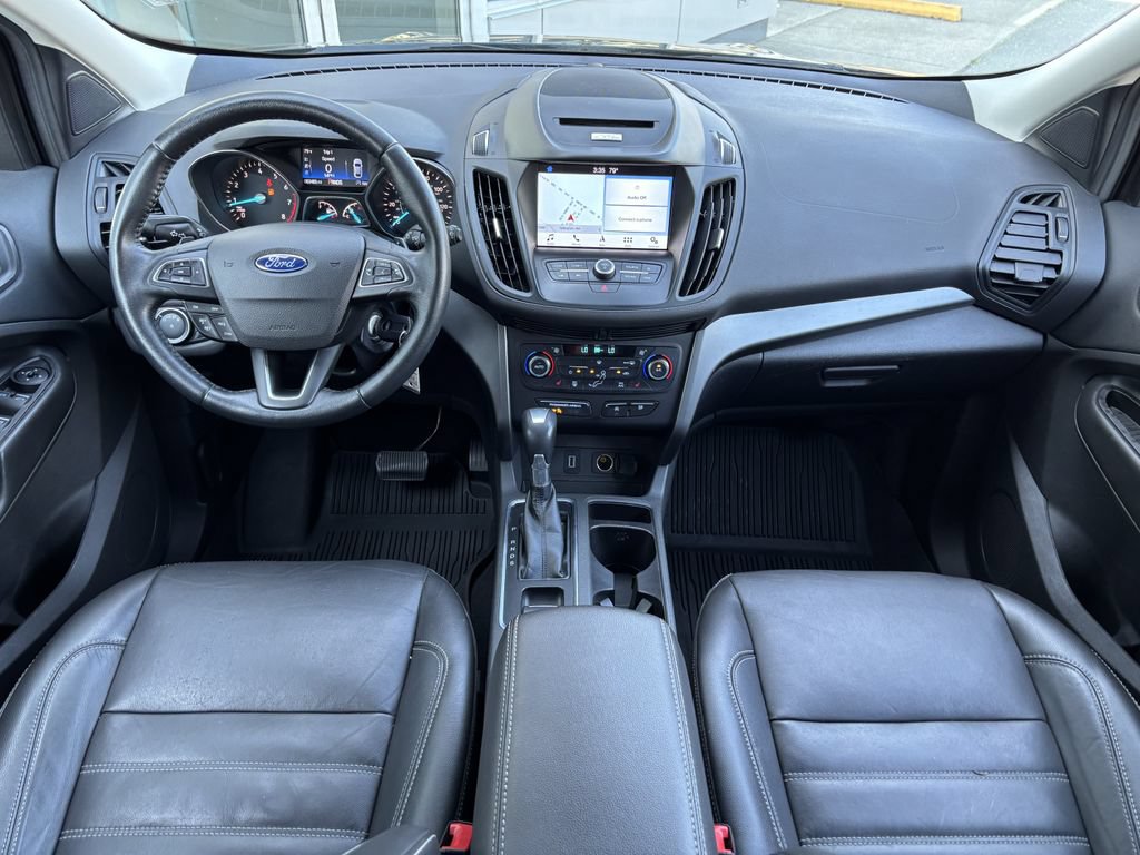 Used 2017 Ford Escape SE w/ SE Leather Comfort Package AWD/4WD image 21